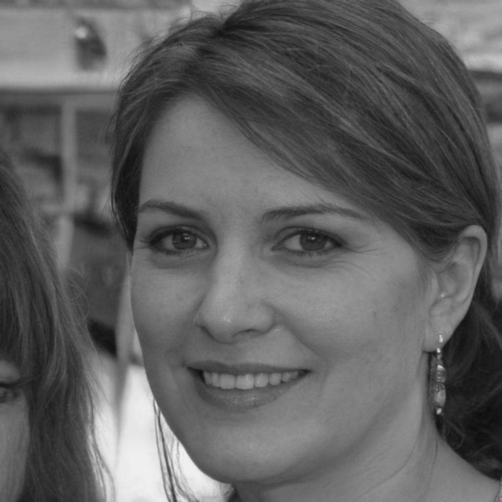 Portrait professionnel de Camille Dubois, experte en culture d'entreprise